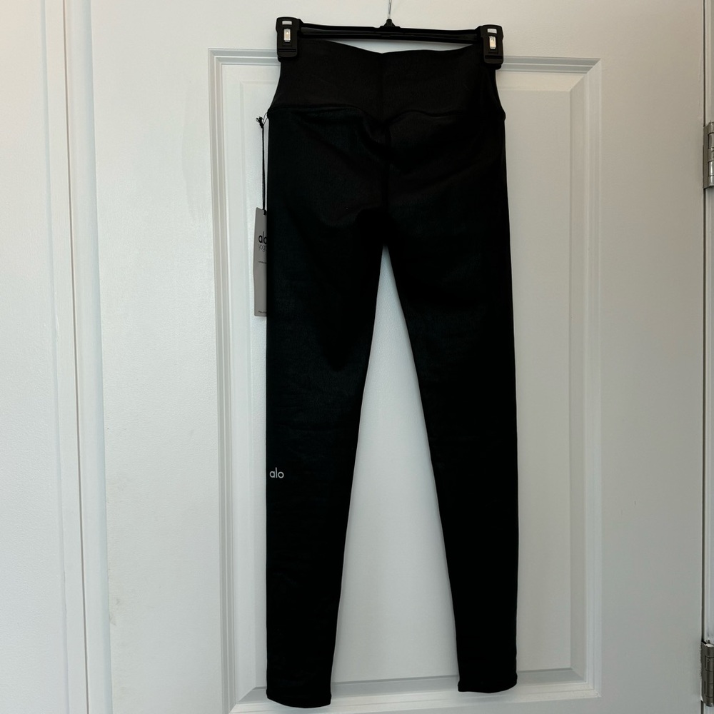 Alo Yoga High-Waist Airbrush Legging Black Performance Leather